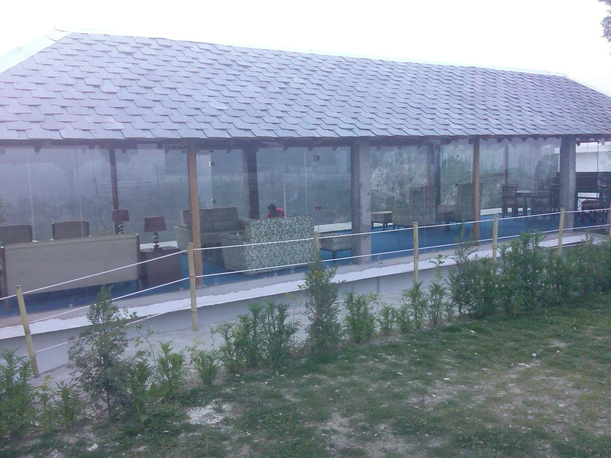 Astrevue Resort Лансдаун Екстер'єр фото